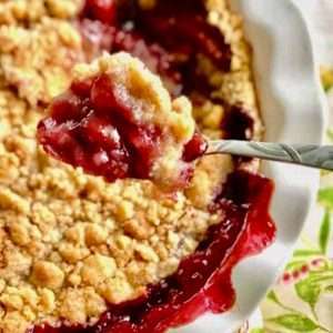 cherry berry crumble